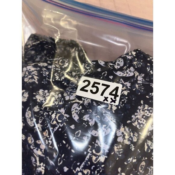 Club Monaco Womens Printed Long Sleeve Dress Size 6 Black y/White Floral Pattern - Picture 9 of 9